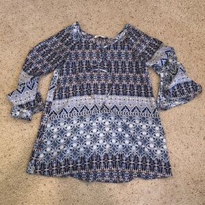 Veronicam blue and red shirt size small